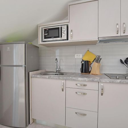 Apartments Danolic Pisak Esterno foto