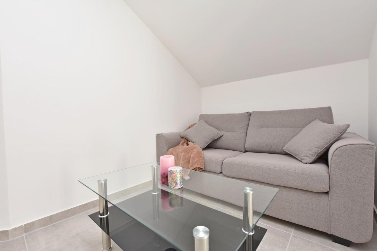 Apartments Danolic Pisak Esterno foto