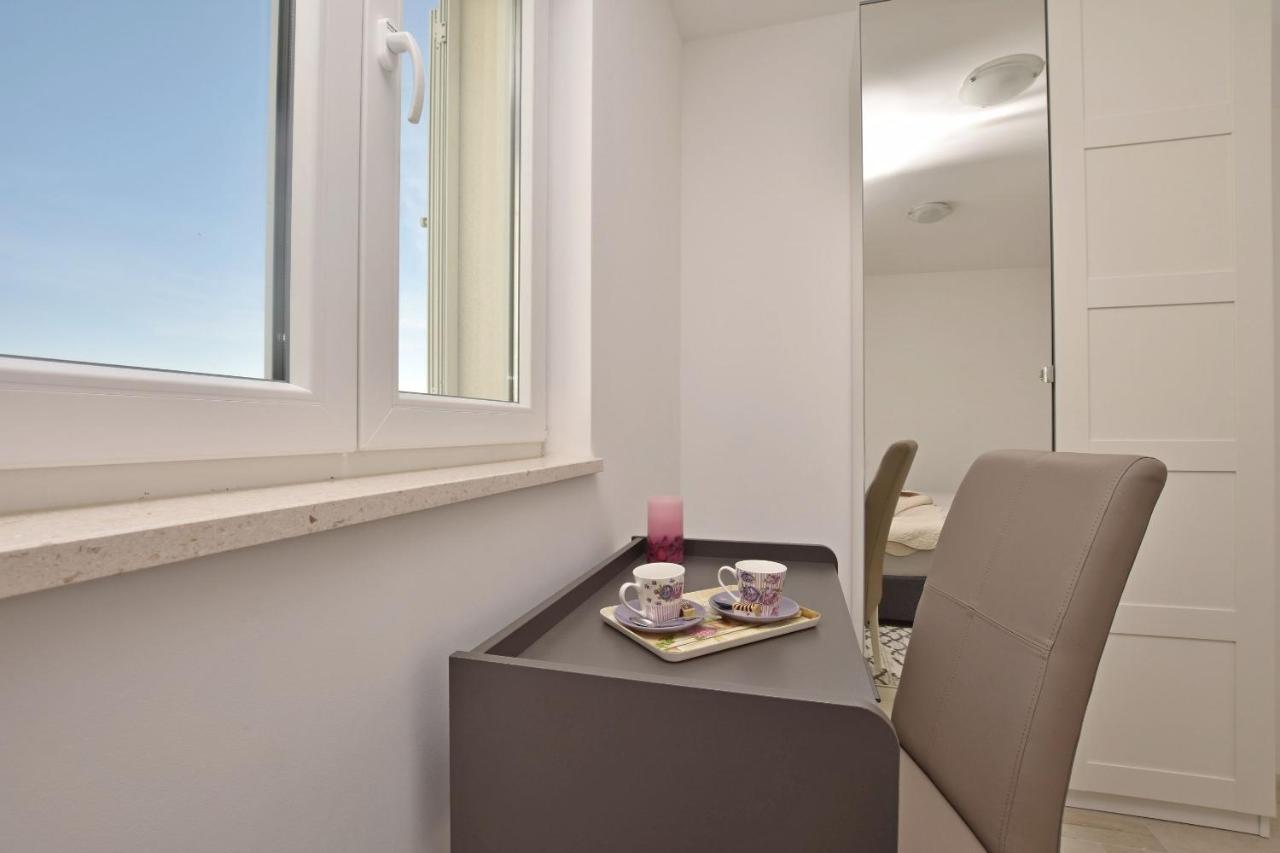 Apartments Danolic Pisak Esterno foto