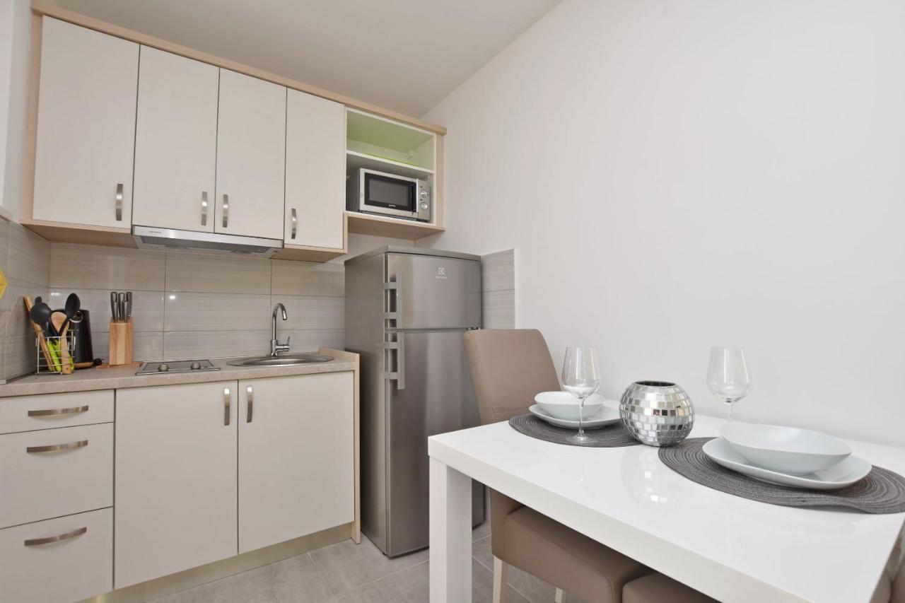 Apartments Danolic Pisak Esterno foto