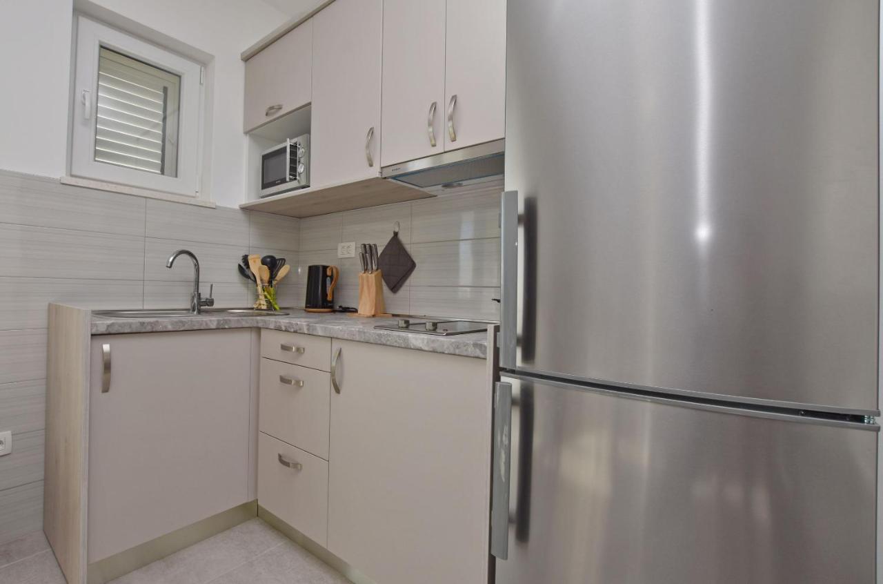 Apartments Danolic Pisak Esterno foto